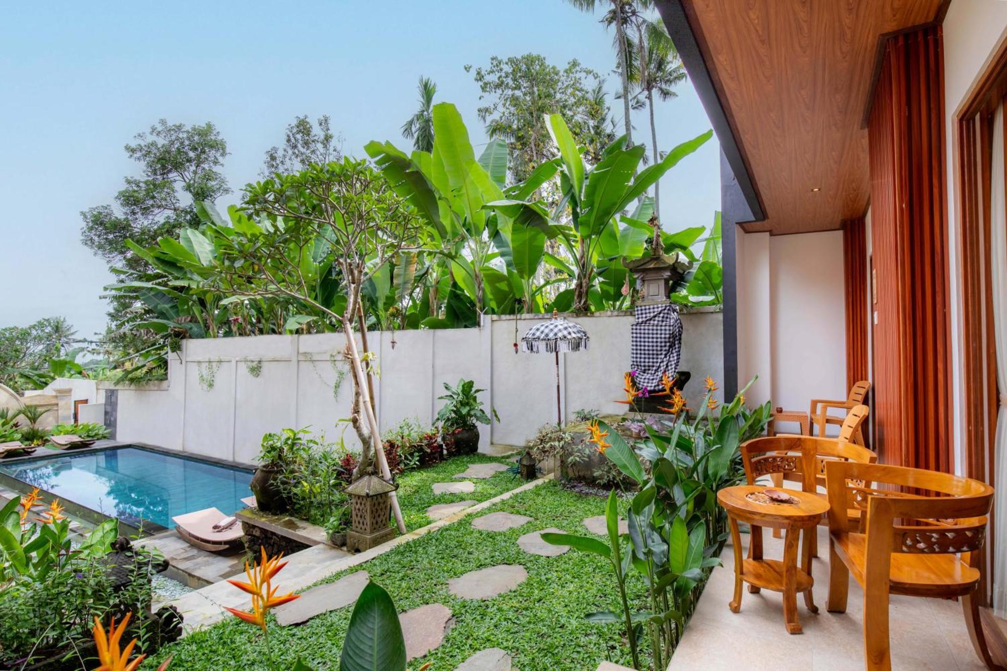 Uma Nandhi Ubud *